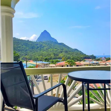 La Pelle Apartment